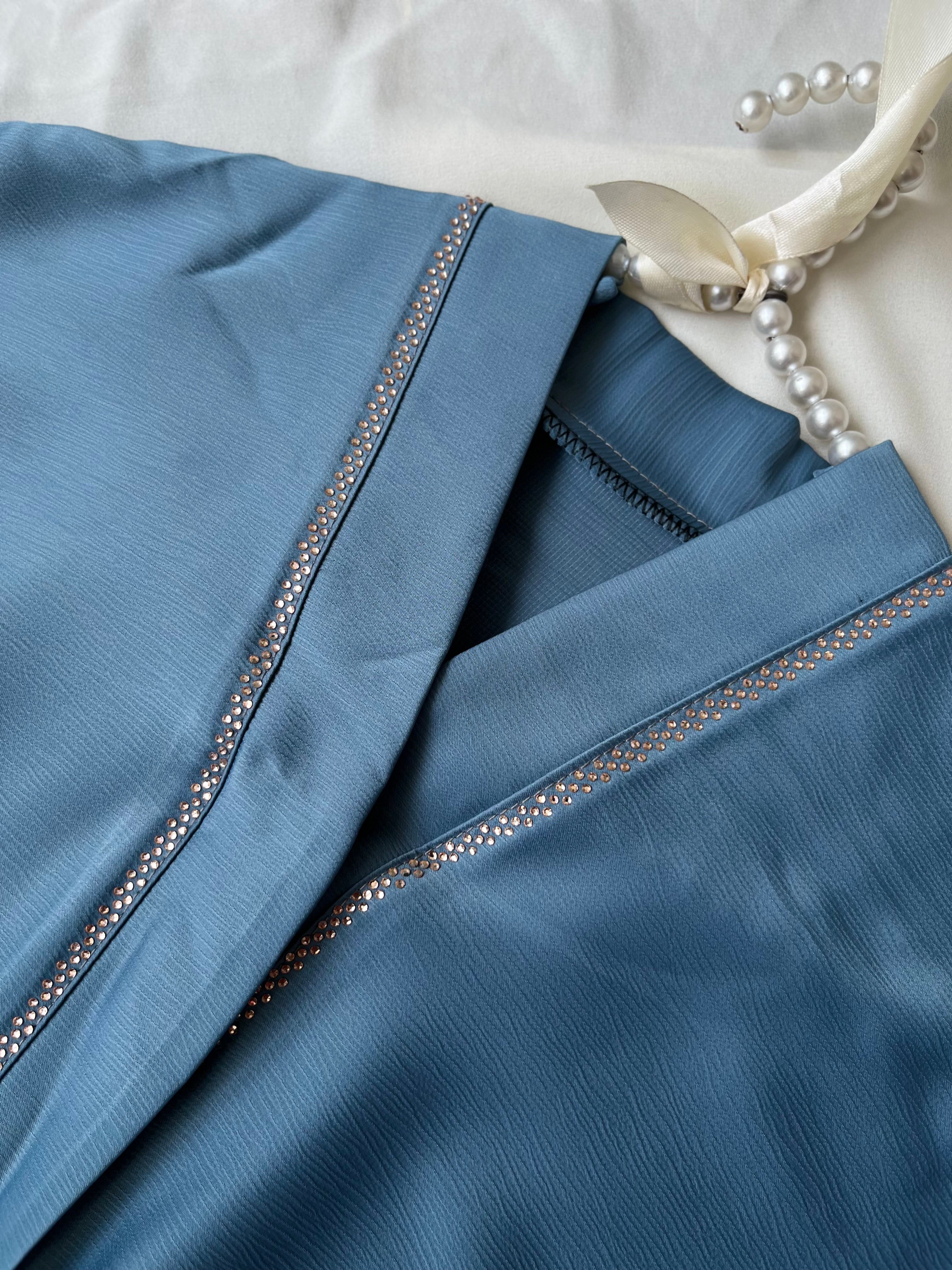 The Aura Abaya