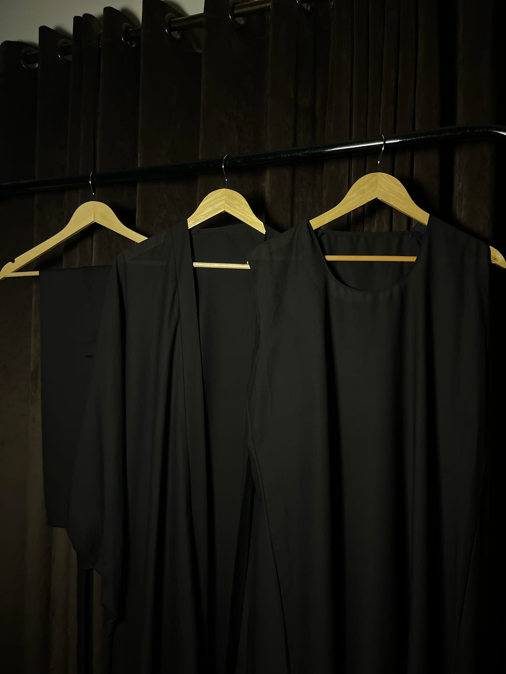 Liyana Flow Abaya