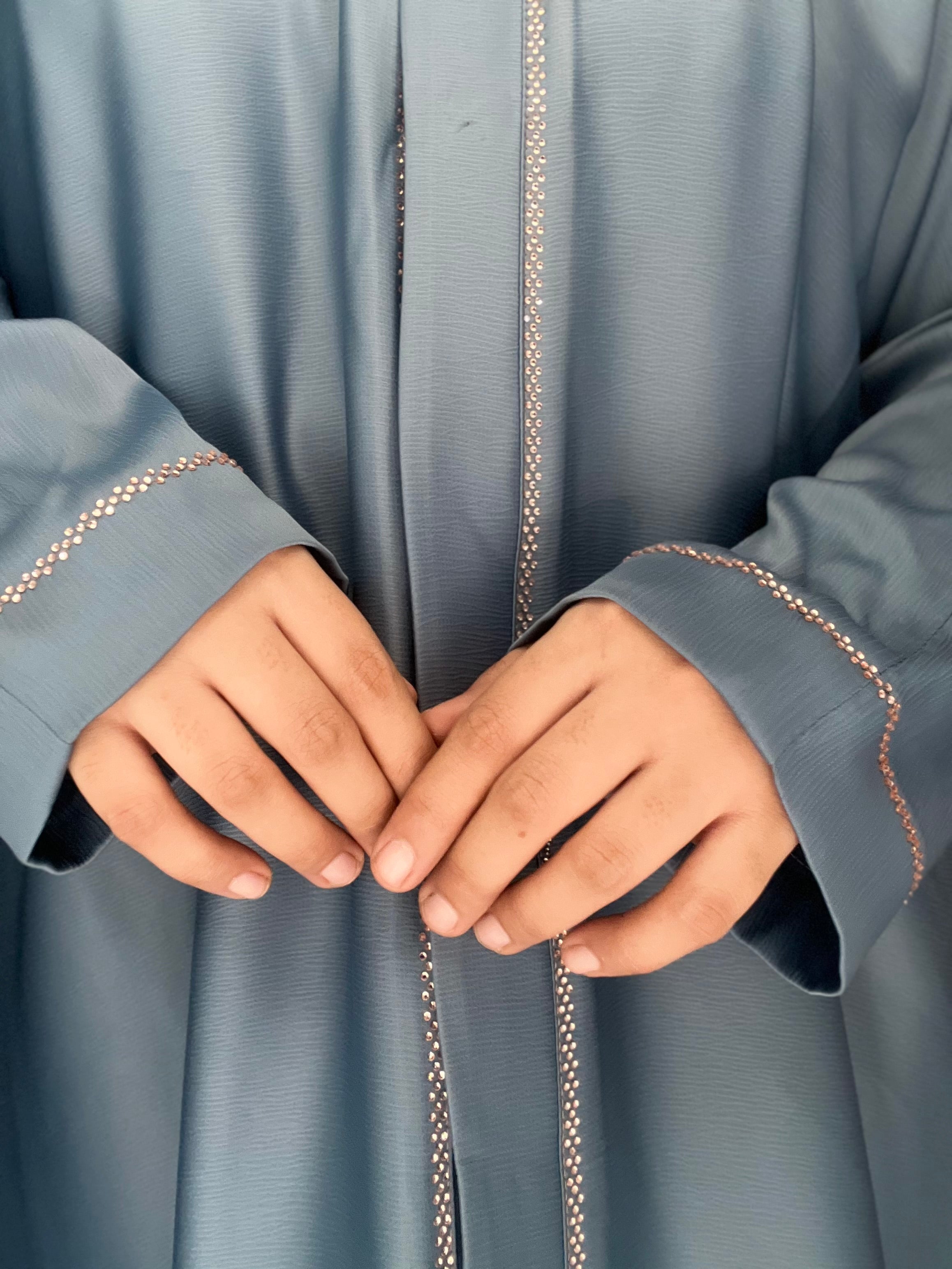 The Aura Abaya