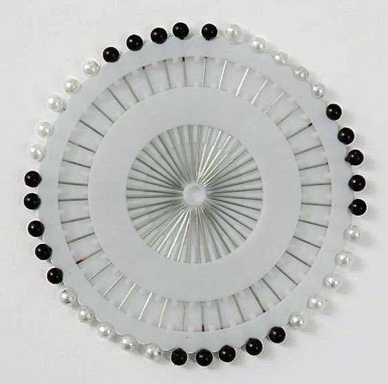 Hijab pin wheel